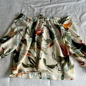 Brand new with tags, floral off the shoulder blouse. Size Medium